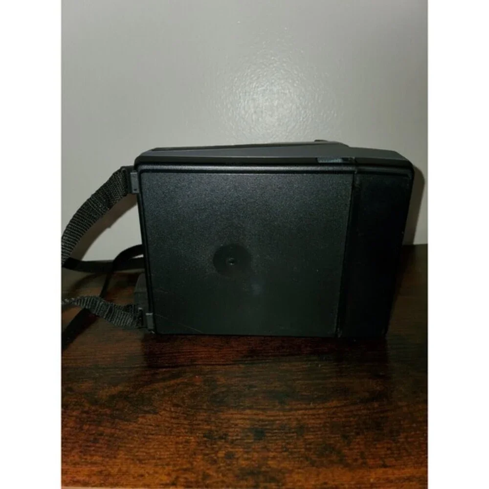 Vintage Polaroid Impulse Instant Film‎ Camera and Strap UNTESTED